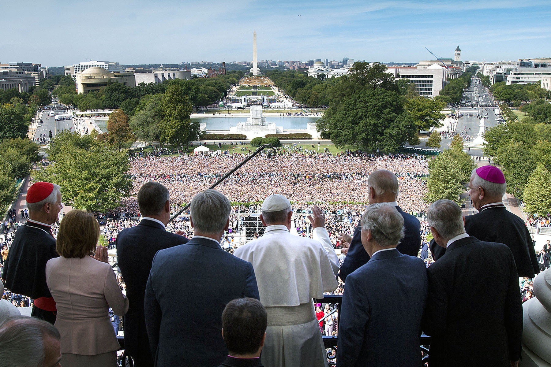 Pope Francis waves to the crowd from the Speakers Balcony at the U.S. Capitol.